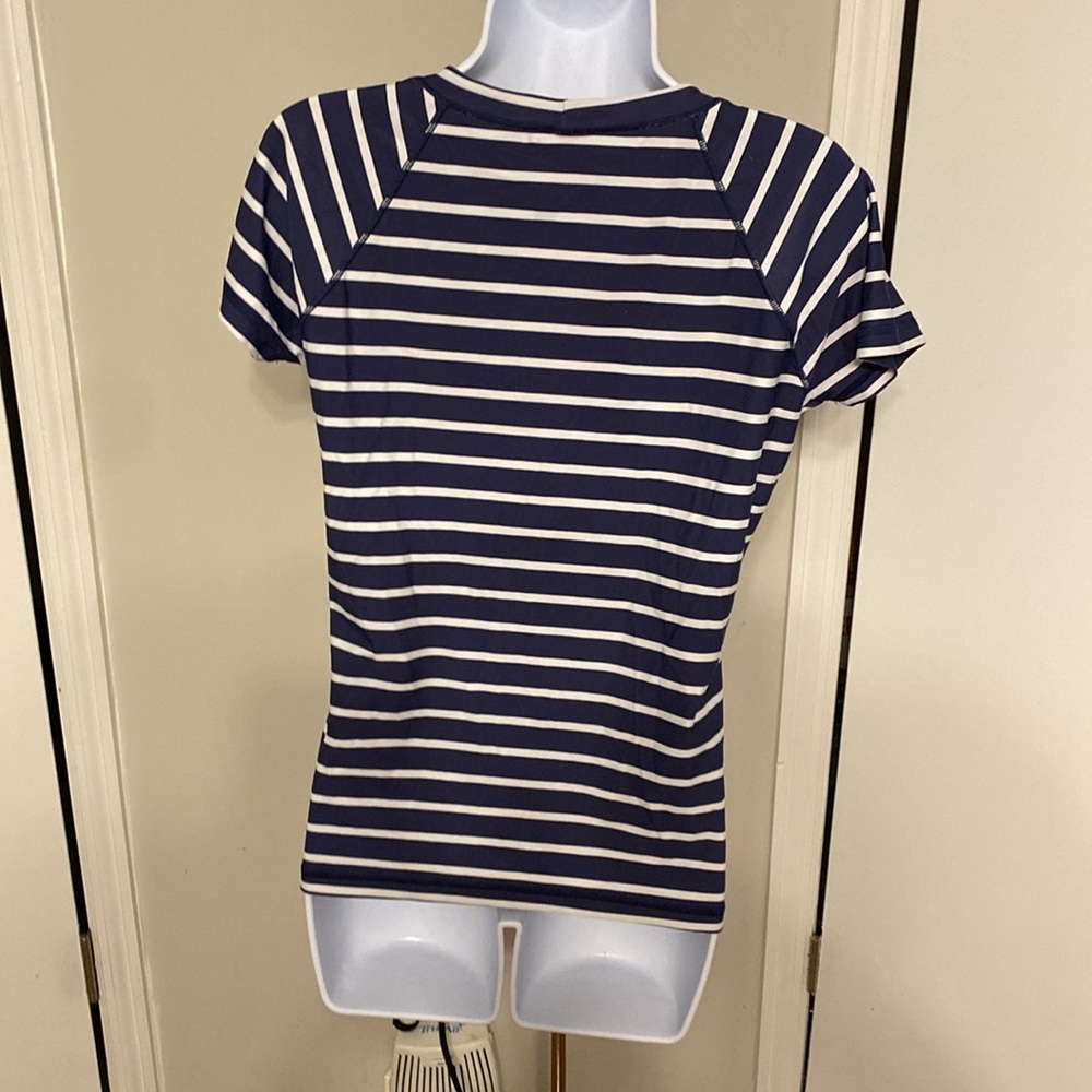 Vineyard Vines Performance Tee - Picture 4 of 5